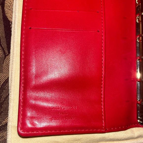 Authentic Louis Vuitton Red Patent Leather Card & Agenda Notes Holder, dust bag - Picture 4 of 14